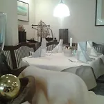 Zur Goldenen Sonne B&B