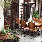 B&B Zur Goldenen Sonne