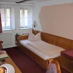 B&B Zur Goldenen Sonne