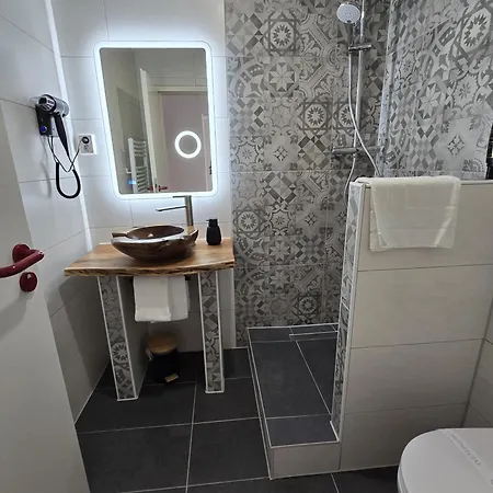 Bed & Breakfast Zur Goldenen Sonne