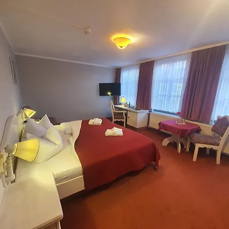 Bed & Breakfast Zur Goldenen Sonne 3*