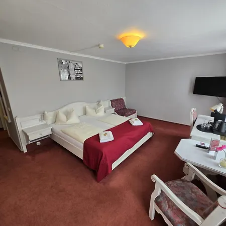 Zur Goldenen Sonne Bed & Breakfast