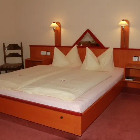 Bed & Breakfast Zur Goldenen Sonne 3*