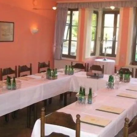 Bed & Breakfast Zur Goldenen Sonne 3*