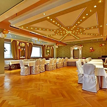 Bed & Breakfast Zur Goldenen Sonne 3*