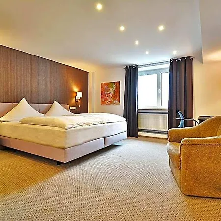 Bed & Breakfast Zur Goldenen Sonne