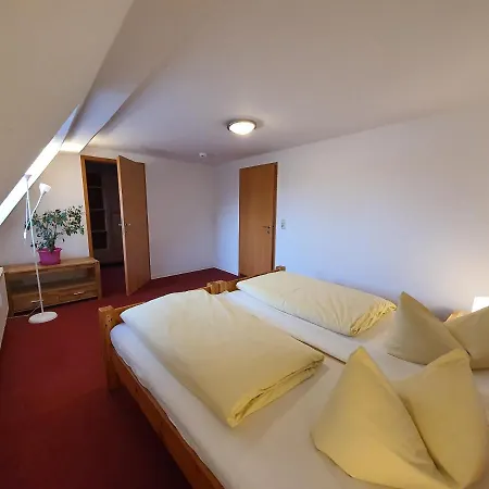 Lejlighedshotel Zur Goldenen Sonne 3*