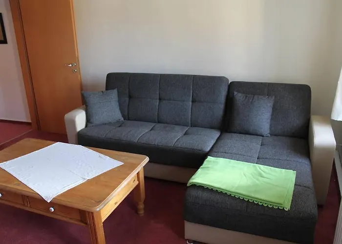 Zur Goldenen Sonne 住宿加早餐酒店