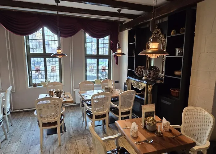 Zur Goldenen Sonne 3*