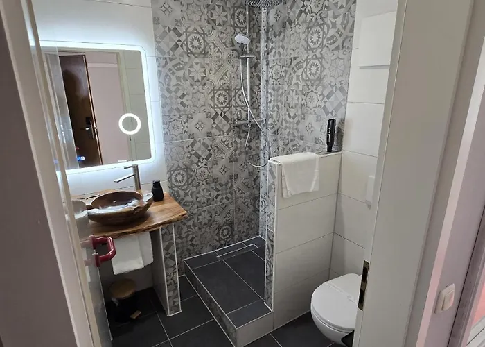 Bed & Breakfast Zur Goldenen Sonne 3*