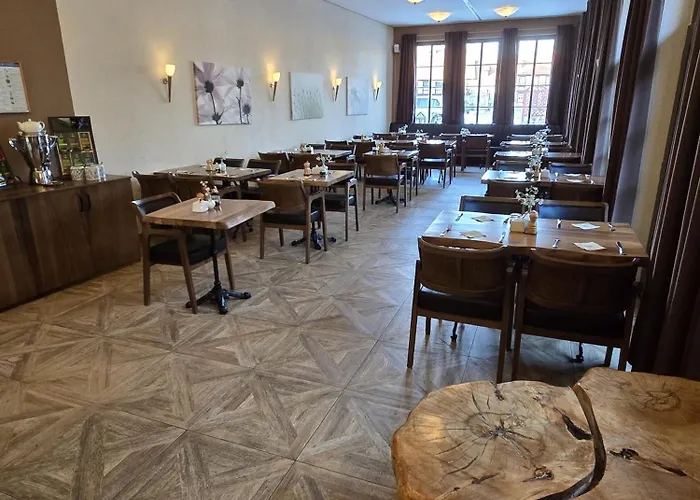 Zur Goldenen Sonne 3*