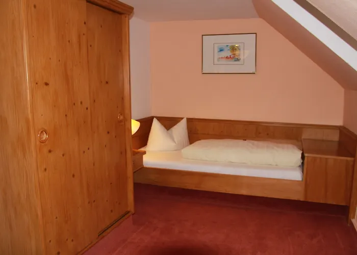 Bed & Breakfast Zur Goldenen Sonne