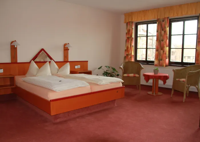 Zur Goldenen Sonne 3*