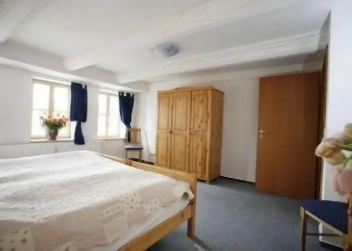 Bed & Breakfast Zur Goldenen Sonne 3*